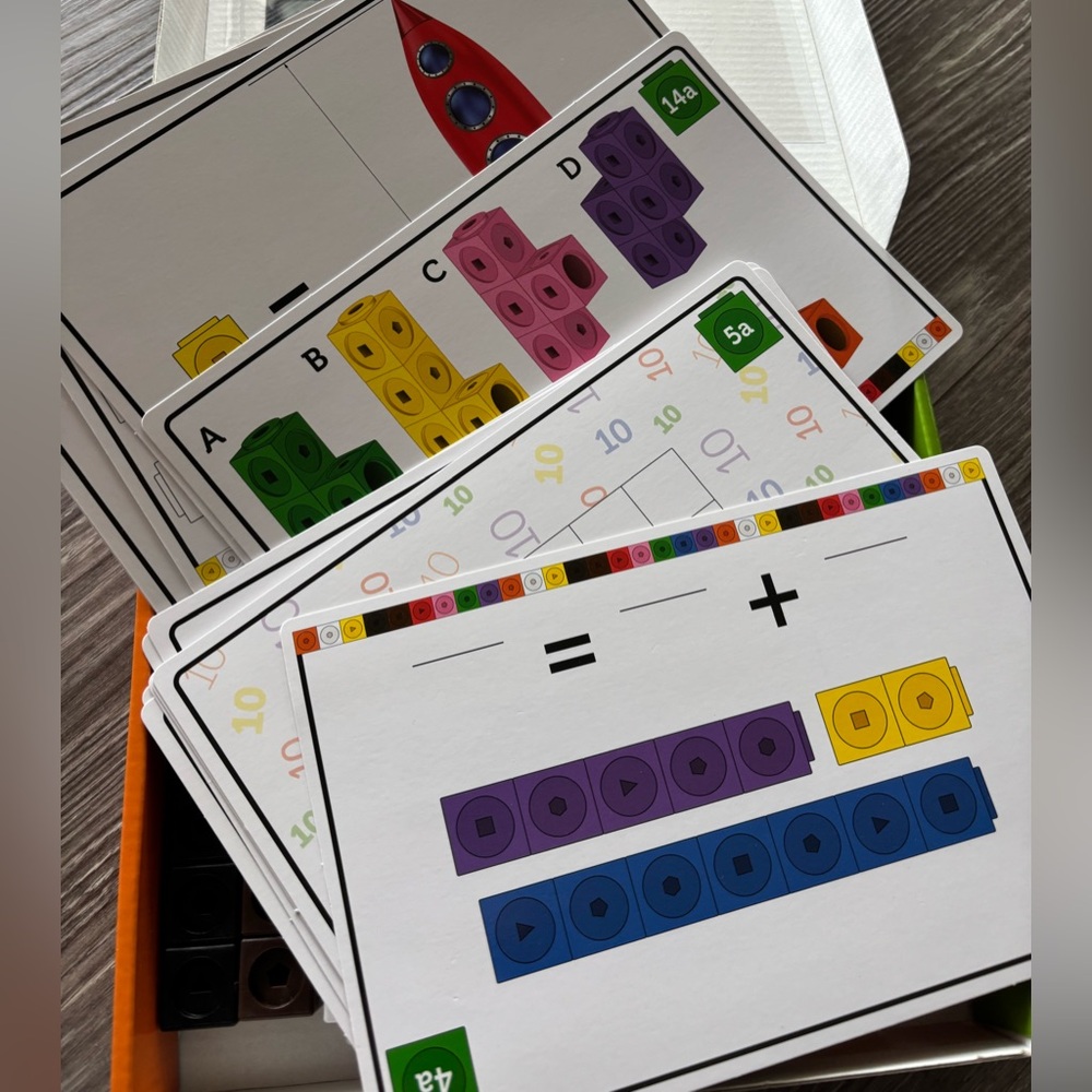 Learning Resources MathLink early math 115 piece cubes set - Picture 5 of 7
